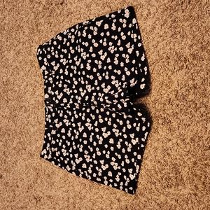 Amazon Essentials Floral Shorts